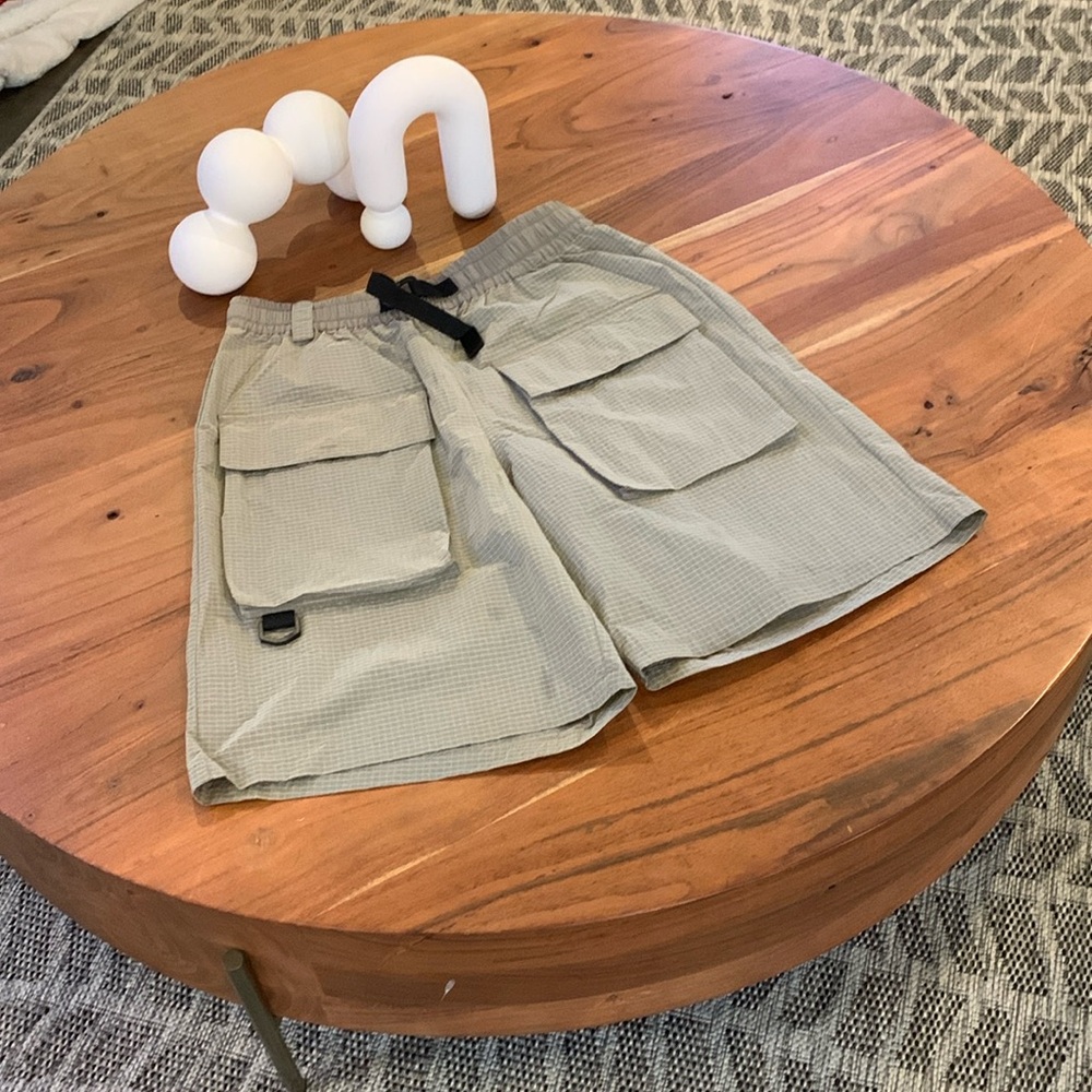 👋 Used Mens Zara Cargo Shorts size s-m